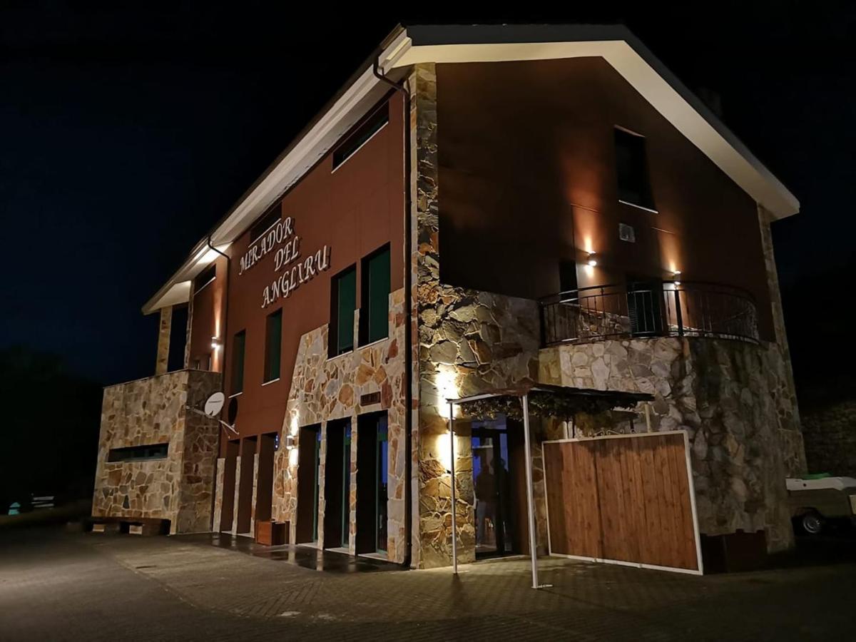 ריוסה Hotel Mirador Del Angliru Eboutique מראה חיצוני תמונה